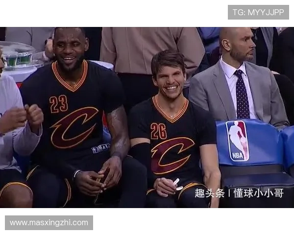 2016 骑士兄弟情：JR 与勒夫 20 秒拥抱背后的冠军救赎(2)